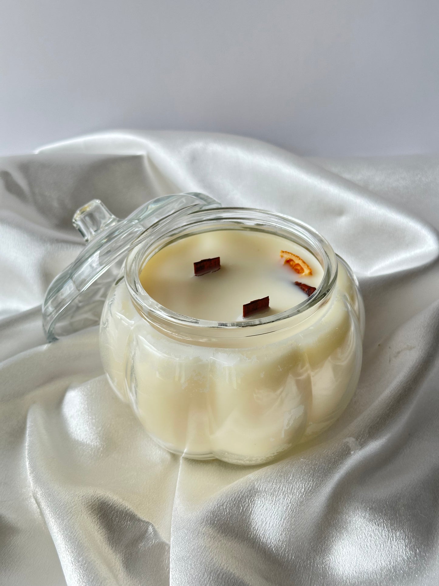 Glass Pumpkin Candle | 16oz